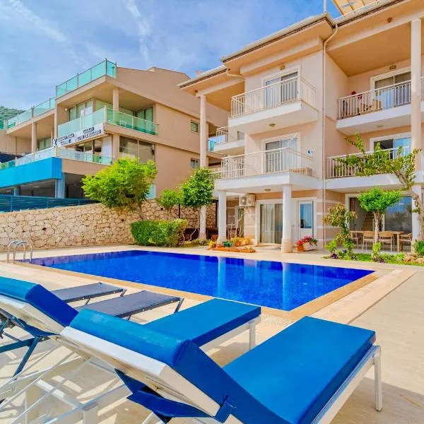 Stunning Modern Duplex Apartment in Central Kalkan，位于卡斯的酒店