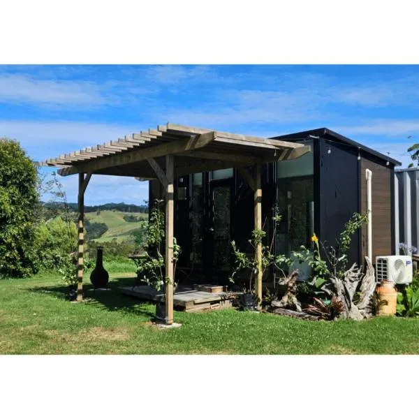 Deloraine Tiny Retreat by Tiny Away，位于旺阿雷的酒店