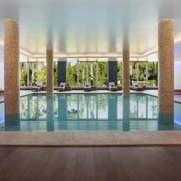 Wyndham Grand Algarve，位于金塔湖的酒店