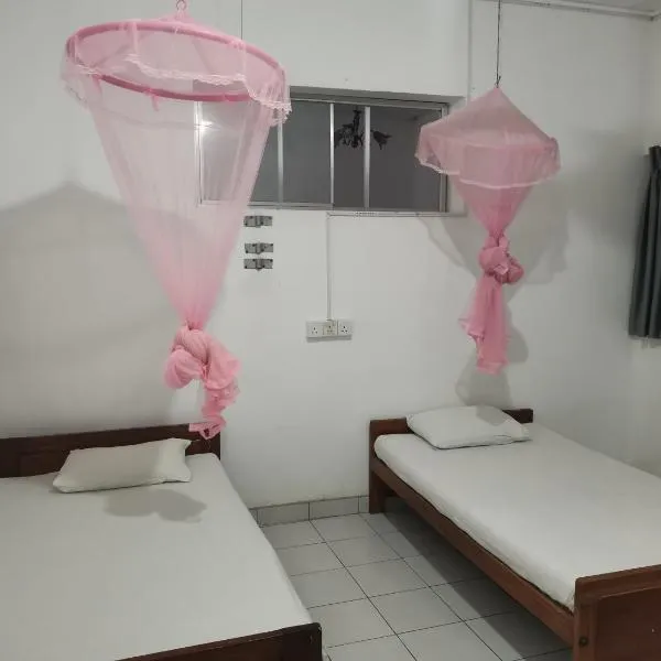 Feel Like Home Anuradhapura，位于阿努拉德普勒的酒店