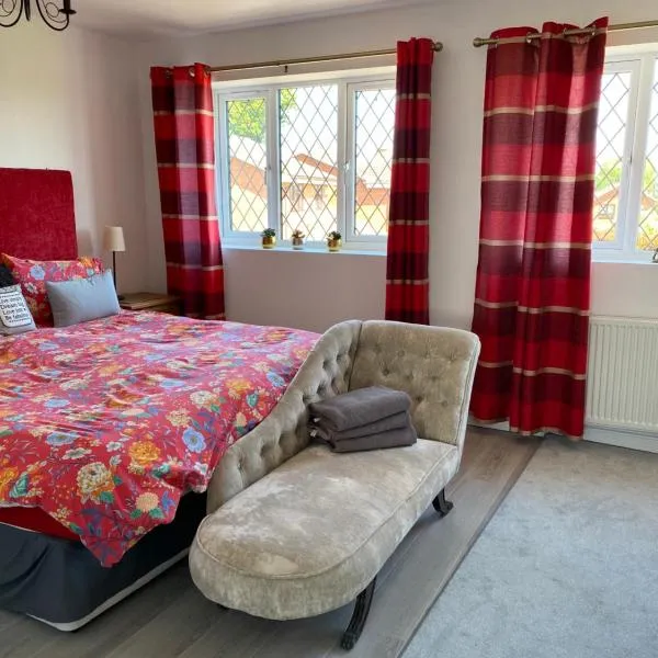 Triumph Norton close to NEC，位于梅里登的酒店