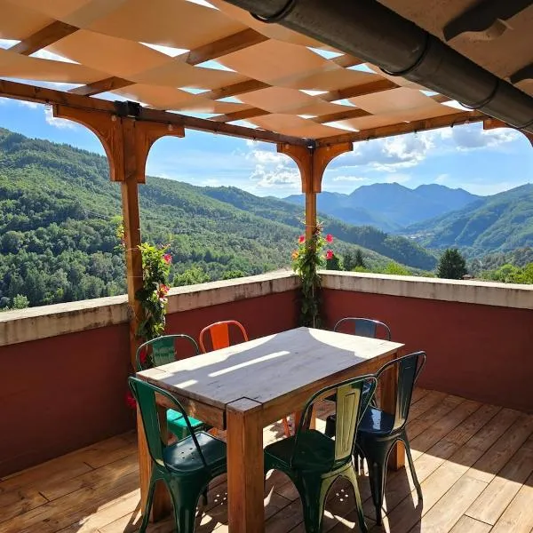 Terrazza con Vista - Relax in Montagna，位于圣马尔切洛皮斯托耶塞的酒店
