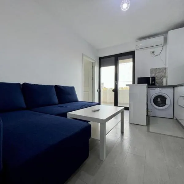 Blue Apartment Mamaia Nord，位于那沃达利的酒店