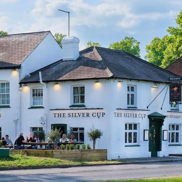 The Silver Cup，位于哈彭登的酒店