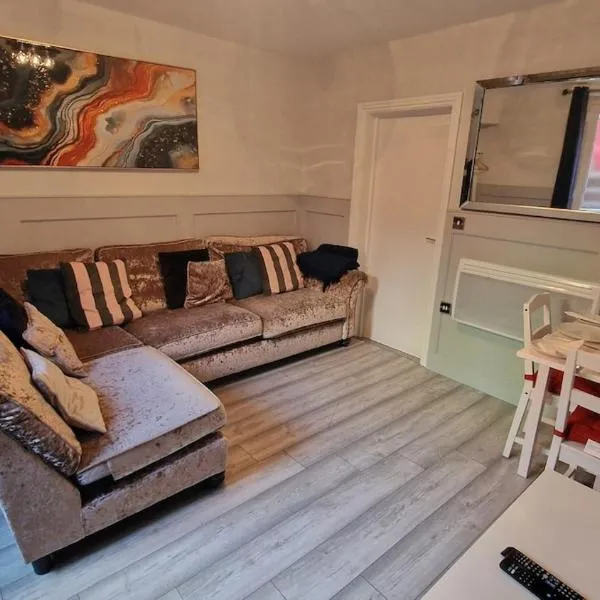 The Red House, 2 Bed Flat in Bristol，位于布里斯托的酒店