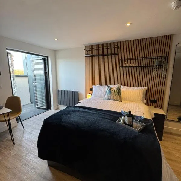 The Suites, Ormskirk - Rooms by Vici，位于奥姆斯柯克的酒店