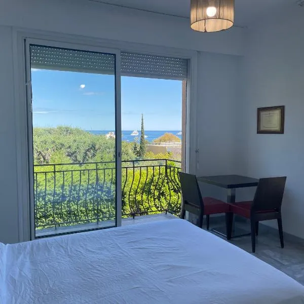 Villa vue mer Beaulieu，位于滨海博利厄的酒店