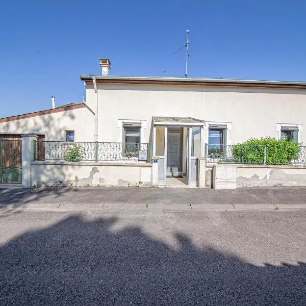 Le gîte des Remparts,位于Vignot的酒店