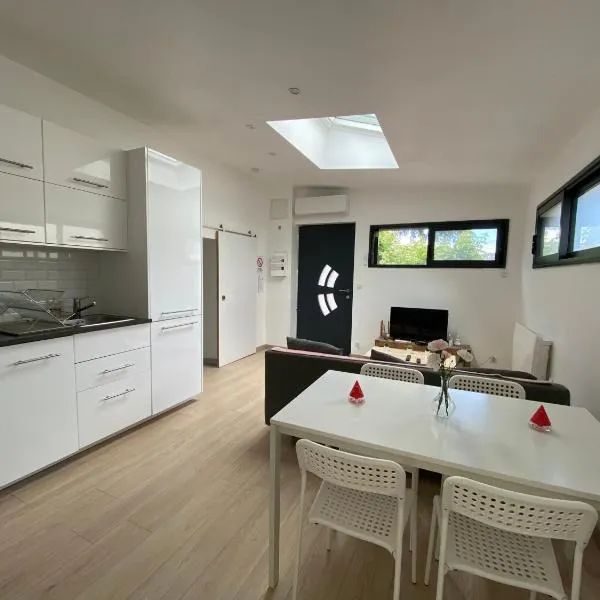 Appartement paisible proche centre ville，位于布隆的酒店