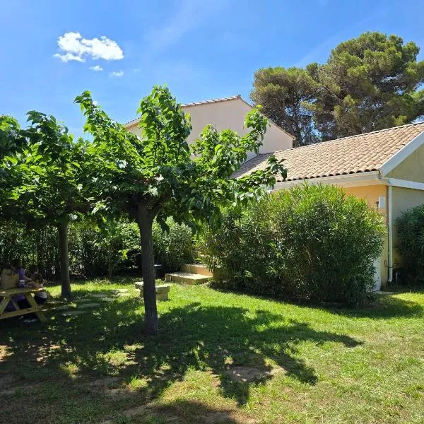 villa jardin 6 pers à proximité plage，位于瓦尔拉普拉日的酒店