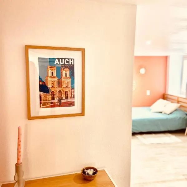 Terracotta, Appartement, Centre historique，位于欧什的酒店