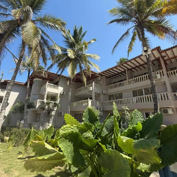 Hotel Playa Palmeras Cartagena，位于卡塔赫纳的酒店