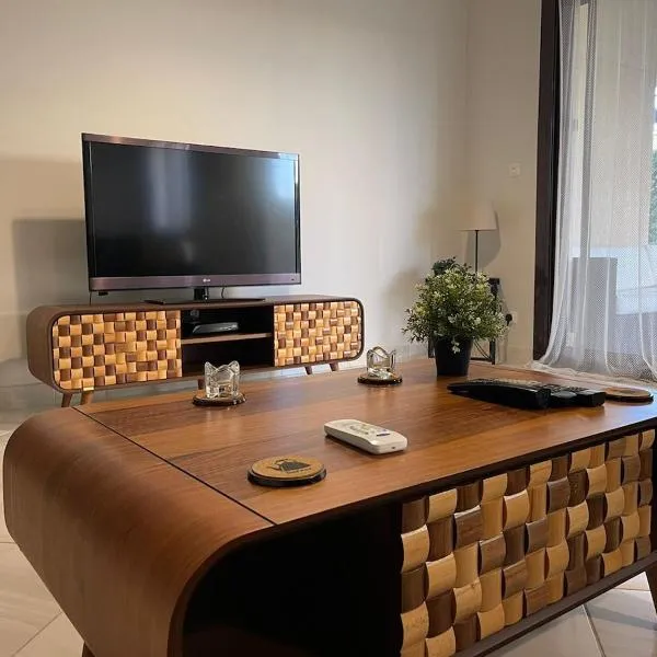 Marvelous 2BR with Garden in Marassi, Blanca Lagoons，位于阿莱曼的酒店