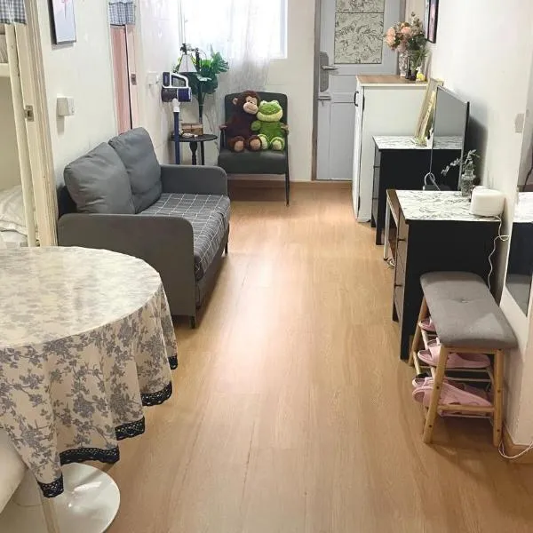 铜锣湾近地铁巴士交通便利宽敞舒适自助入住，位于香港的酒店