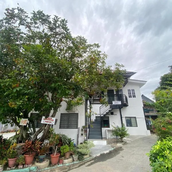 Roomstay Cikgu Mie，位于峇六拜的酒店