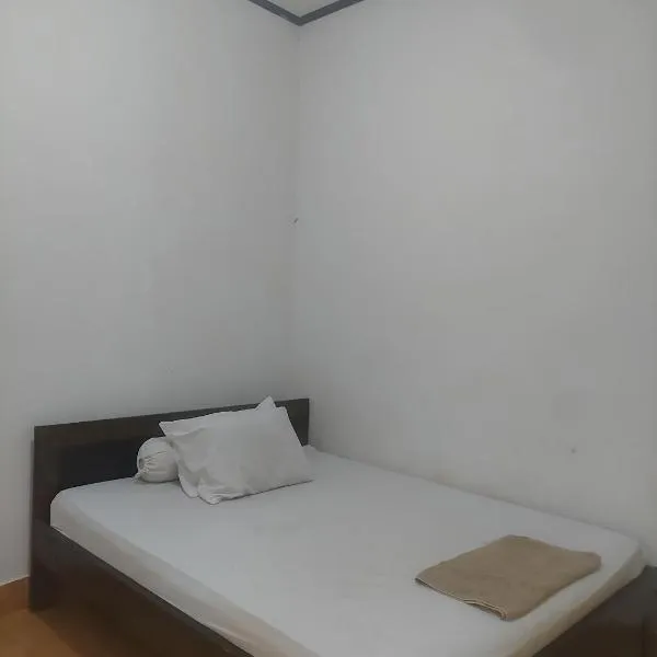 Labore Homestay，位于Waha的酒店