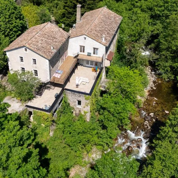 Maison Hélice - gîte en bord de rivière - Ardèche，位于Antraigues的酒店