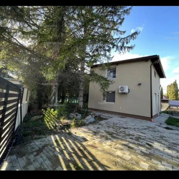 Félholdas pagony Tass B apartman，位于Tass的酒店