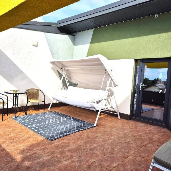 Mogosoaia High Living Penthouse，位于Chitila的酒店