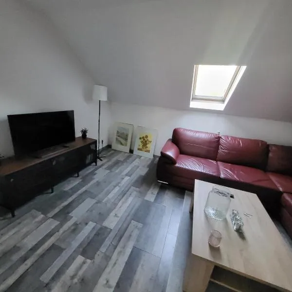 Ferienwohnung Monteurzimmer，位于艾珀伯恩的酒店