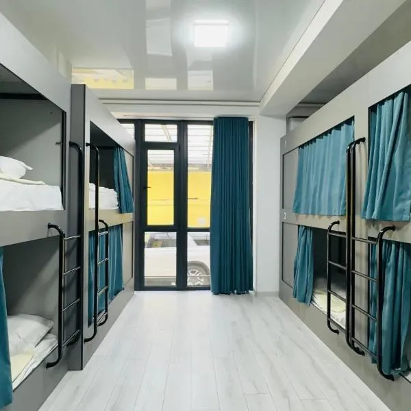 Deutsch Hostel Osh，位于奥什的酒店