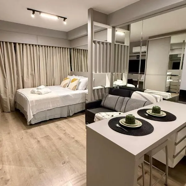Studio Lifespace Batel Torre A，位于库里提巴的酒店