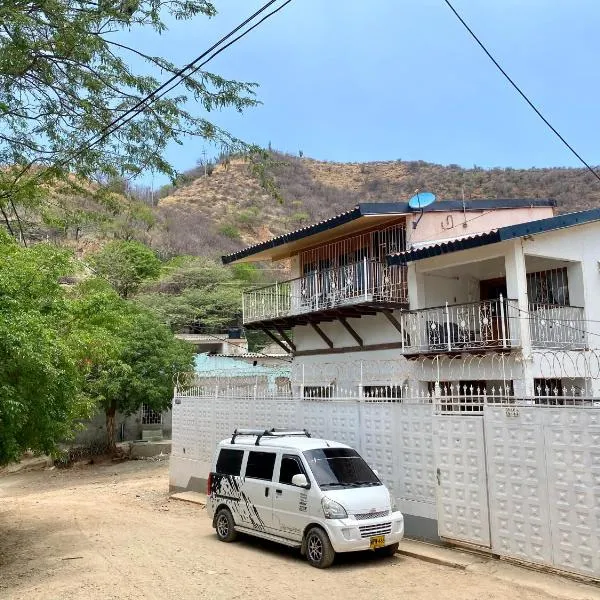 Casa Nordica - Rooms, Camping, Hammocks，位于塔甘加的酒店
