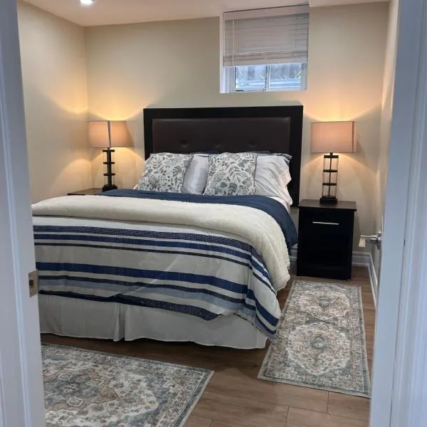 Private 2bedroom Unit, Free Parking, Free from Smoke & Pet, Self-Check IN，位于皮克灵的酒店