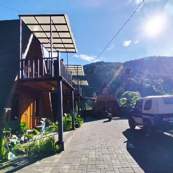 Cabin LEHA LEHE SYARIAH Dieng，位于迪昂的酒店