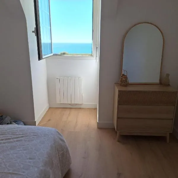 Maison des 3 îles，位于佩内斯坦的酒店