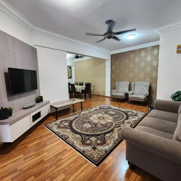 Andari Homestay Selayang Islam Only，位于黑风洞的酒店