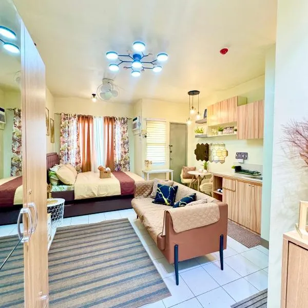 D88Staycations 105 - Condo Staycation beside Enchanted Kingdom，位于Santa Rosa的酒店