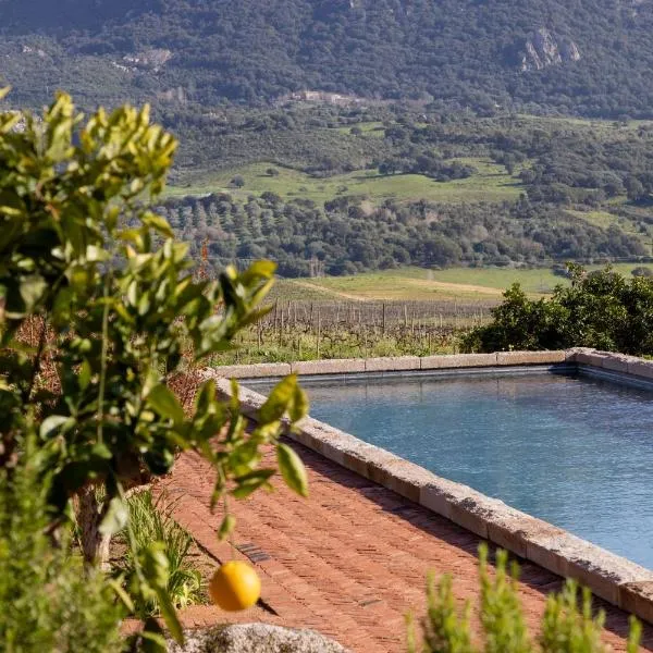 Le Hameau de Saparale，位于萨尔泰纳的酒店