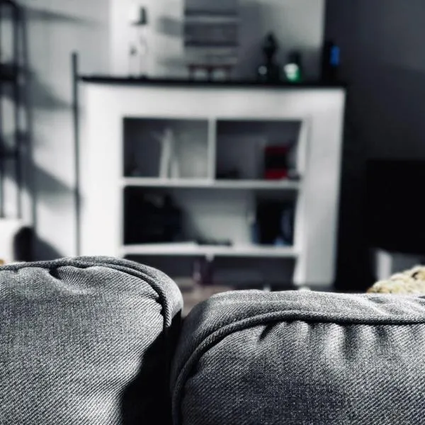 Au coron des Anges - Havré - Mons - Pairi Daiza - Shape，位于蒙斯的酒店