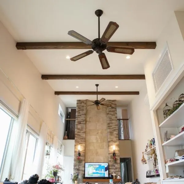 Joy House，位于伊万里市的酒店