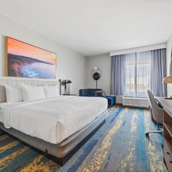 La Quinta Inn & Suites by Wyndham La Habra，位于拉哈布拉的酒店
