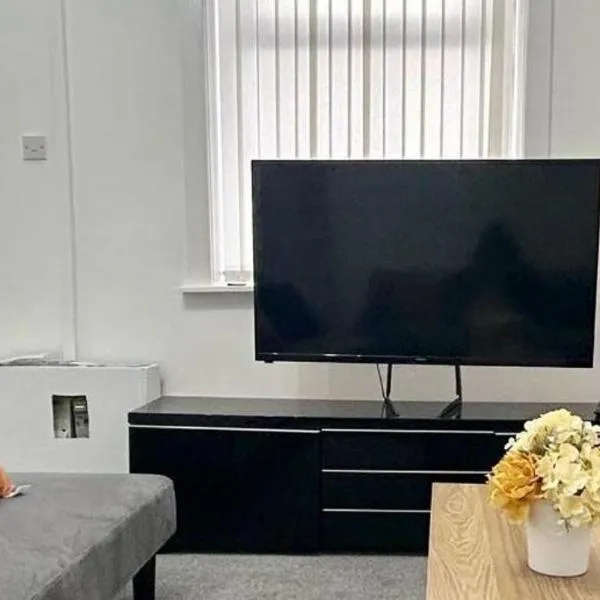 Crystal Home- Ashton-Under-Lyne, Manchester，位于斯塔利桥的酒店