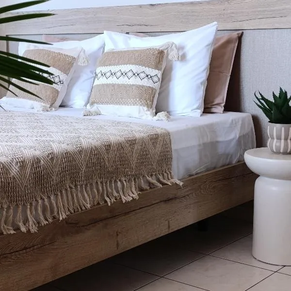 Plakourakia，位于菲尼卡斯的酒店