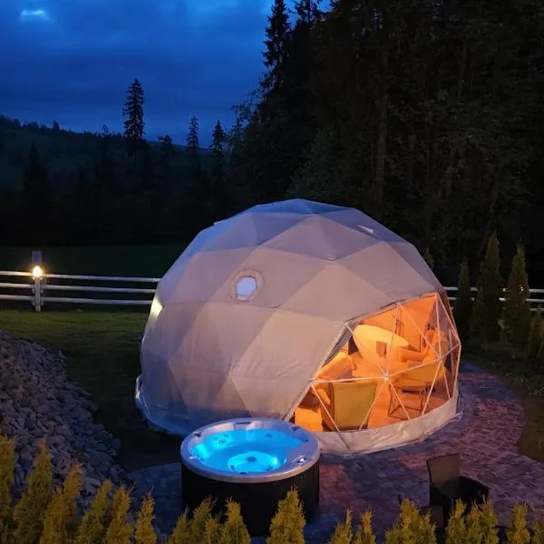 Mountain Glamp & Jacuzzi，位于扎科帕内的酒店