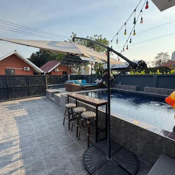 Baanmeesuk Pool Villa Pattaya，位于乔木提恩海滩的酒店