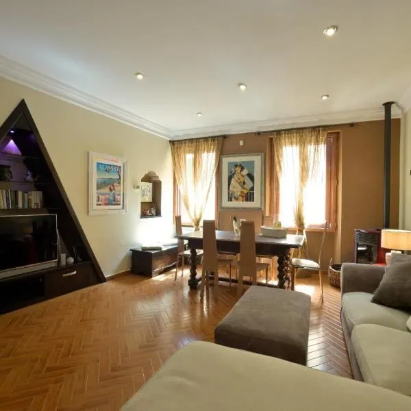 Dimora Solponente by Toh Solution，位于阿拉西奥的酒店