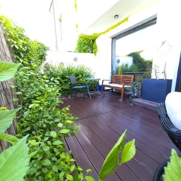 Mogosoaia High Living Apartment，位于Chitila的酒店