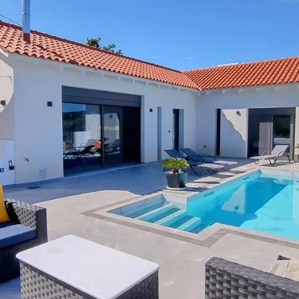 Villa Katerina Kefalonia，位于凯法利尼亚岛的酒店