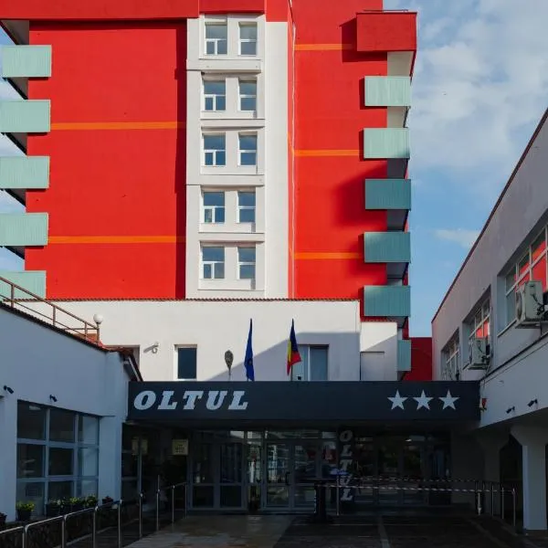 Complex Balnear Cozia - Corp Oltul，位于卡库拉塔的酒店