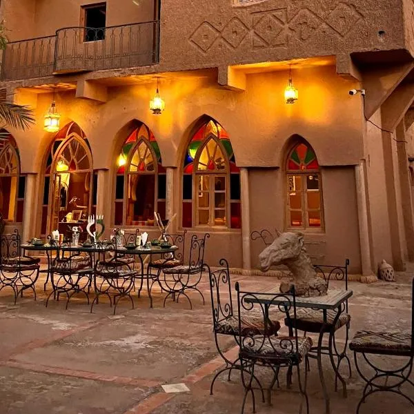 Hotel Carrefour des Nomades，位于姆哈米德的酒店