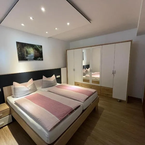 Ferienwohnung M Keller，位于Hollfeld的酒店