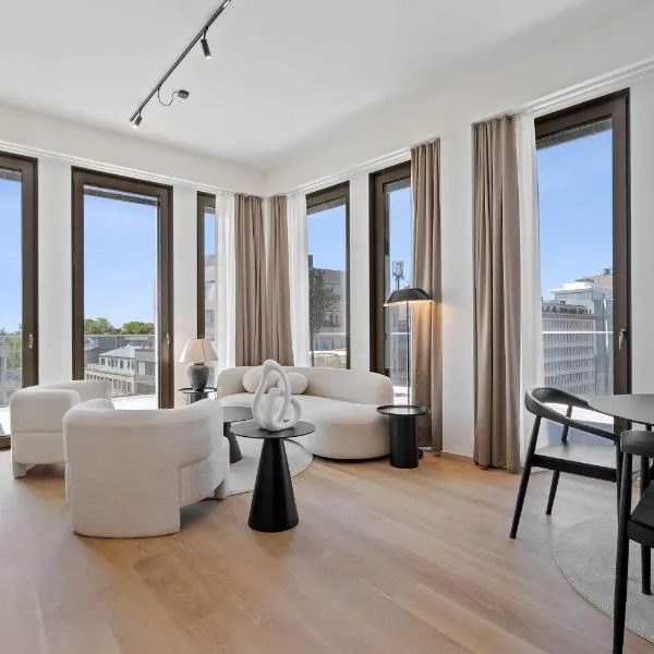 Voya Residence Zenit Royal - Luxury Apart Hotel Rooftop Views & Concierge，位于卢森堡的酒店