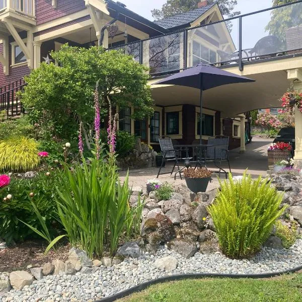 Ladysmith Harbour View House，位于莱迪史密斯的酒店