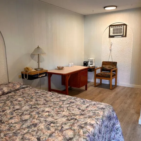 Lakecity Inn，位于彭蒂克顿的酒店