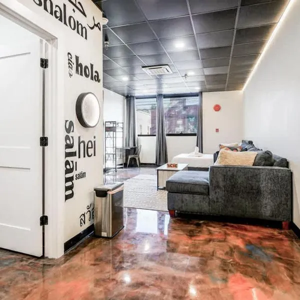 New Loft 3 min to Childrens Hospital Sleeps 4，位于匹兹堡的酒店